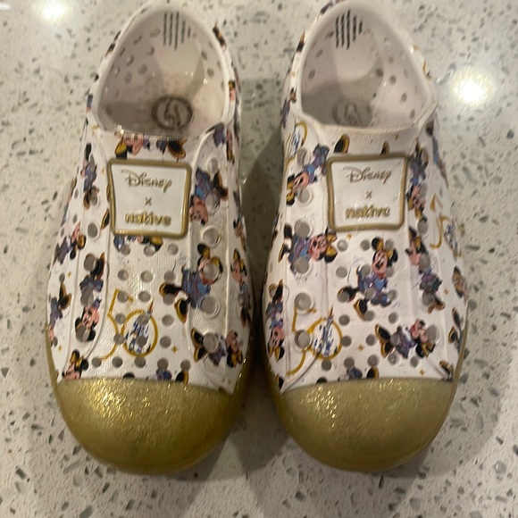 Native Shoes Other - Disney Natives